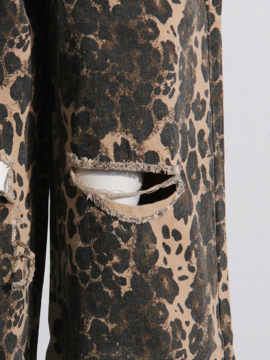 Jeans rasgados de pierna recta y cintura alta con estampado de leopardo vintage