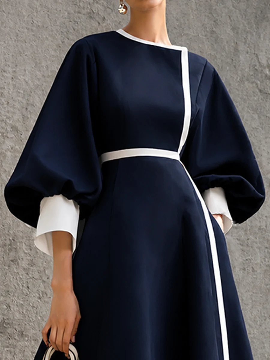 Vestido midi vintage de corte evasé con ribete acentuado