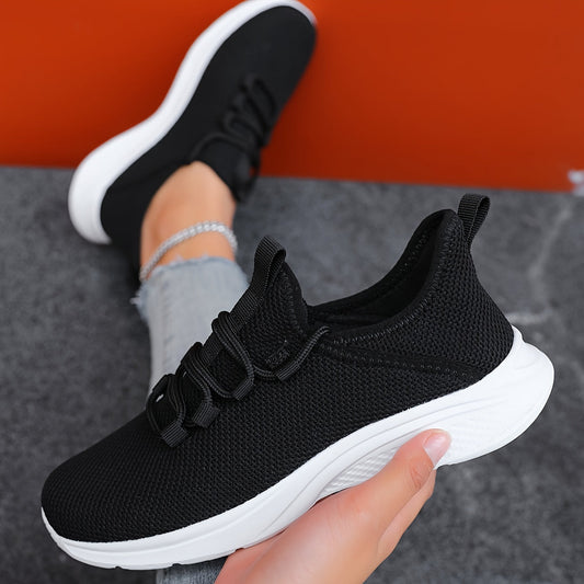 Scarpe sportive ultraleggere e traspiranti