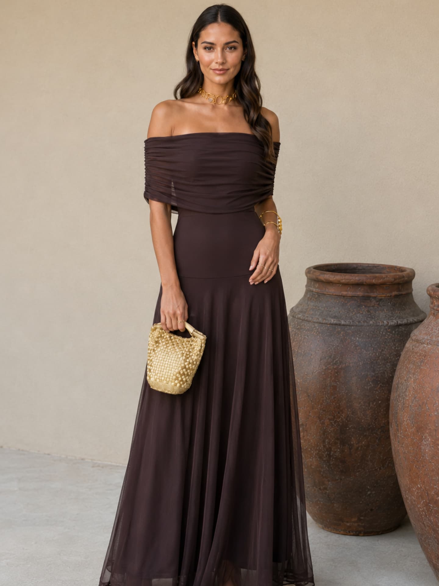 Vestido Toledo en elegante tono marrón