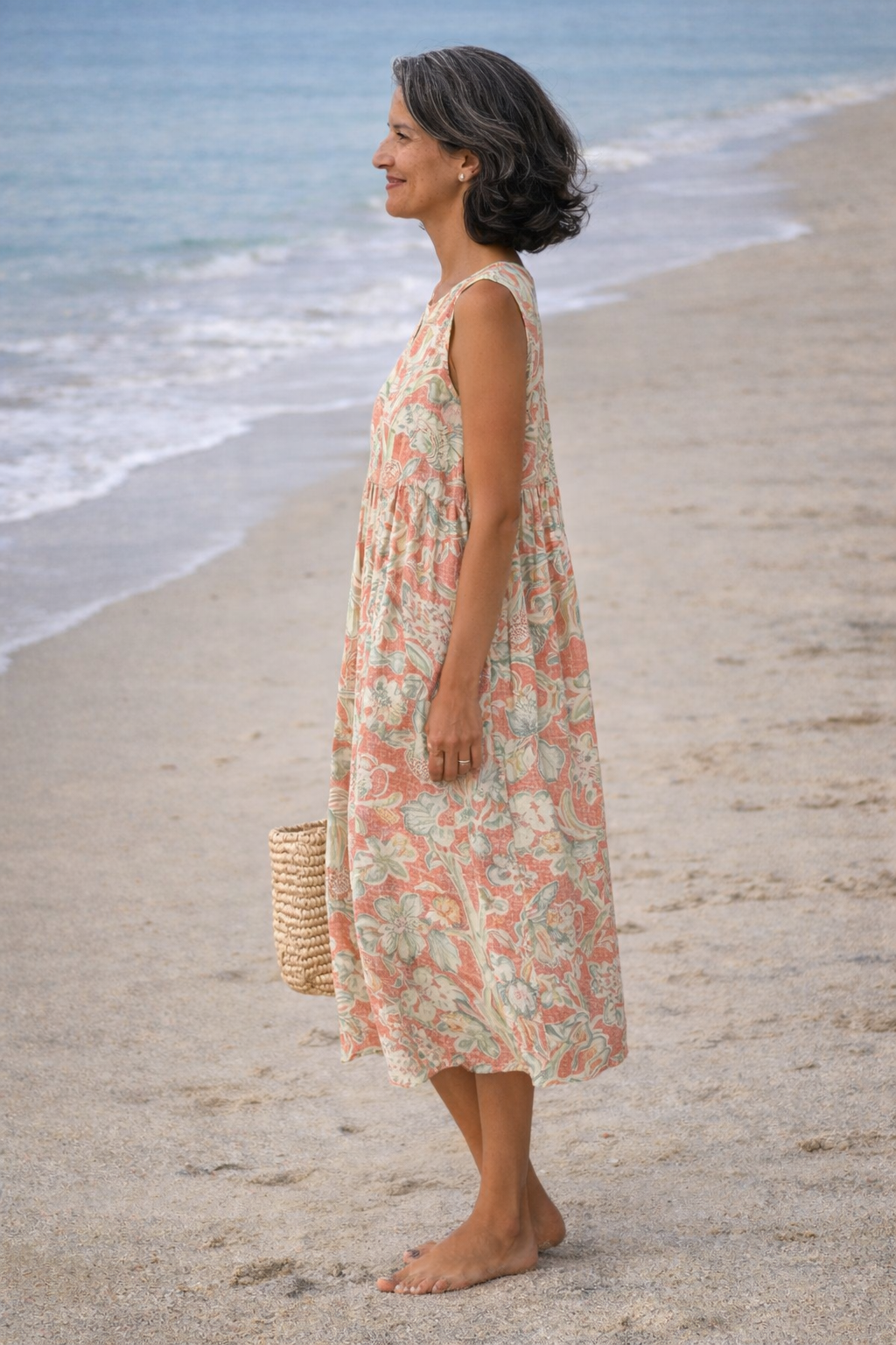 Belén | Vestido Midi Floral: Elegancia con Estampado Floral