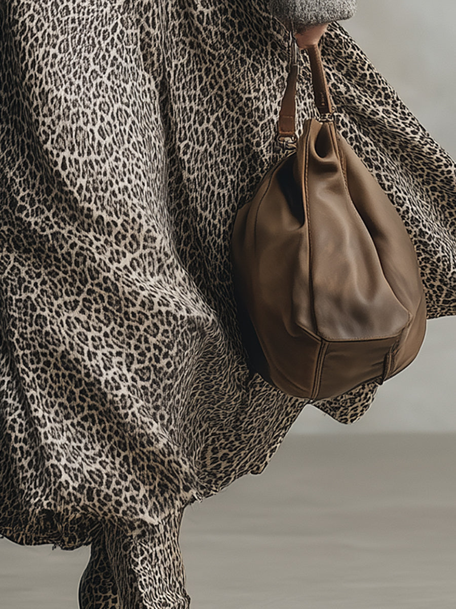 Falda línea A elegante y versátil con estampado de leopardo gris