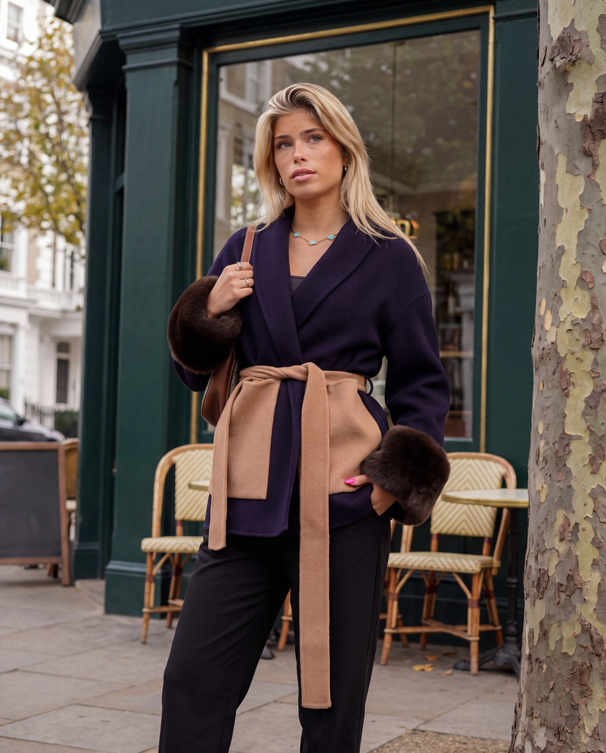 Chaqueta Costanza — Bata con Puños de Pelo Sintético