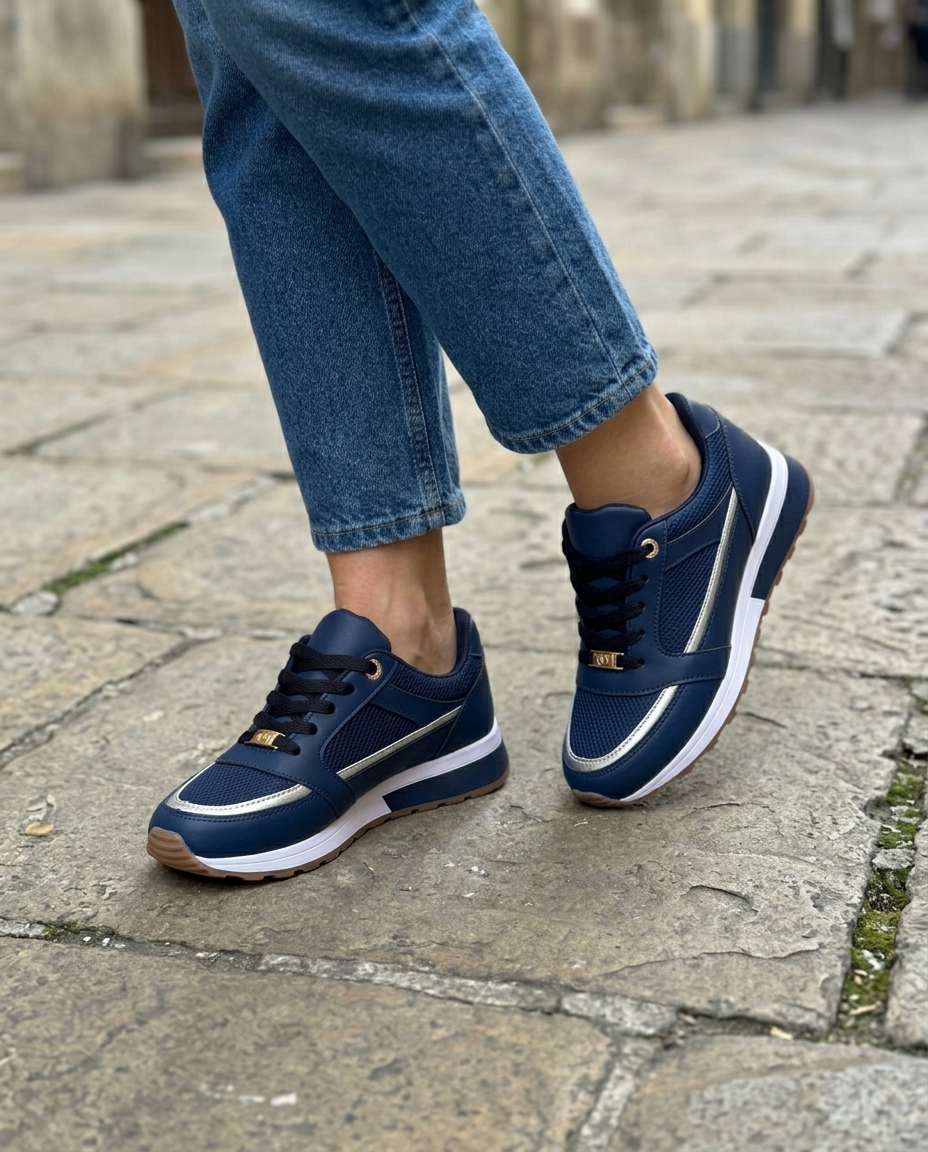 Zapatillas cómodas con perfil metalizado