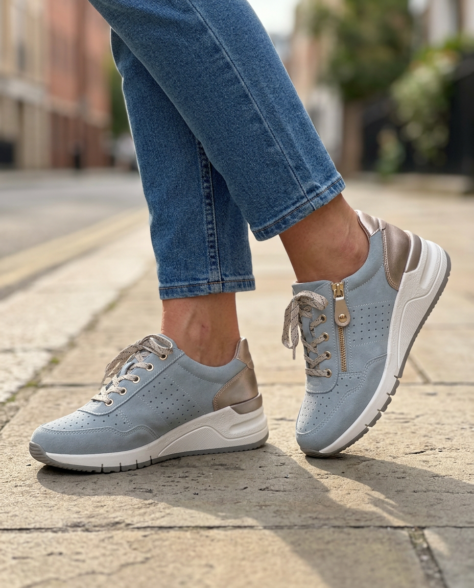 Zapatillas con cuña interna y cremallera