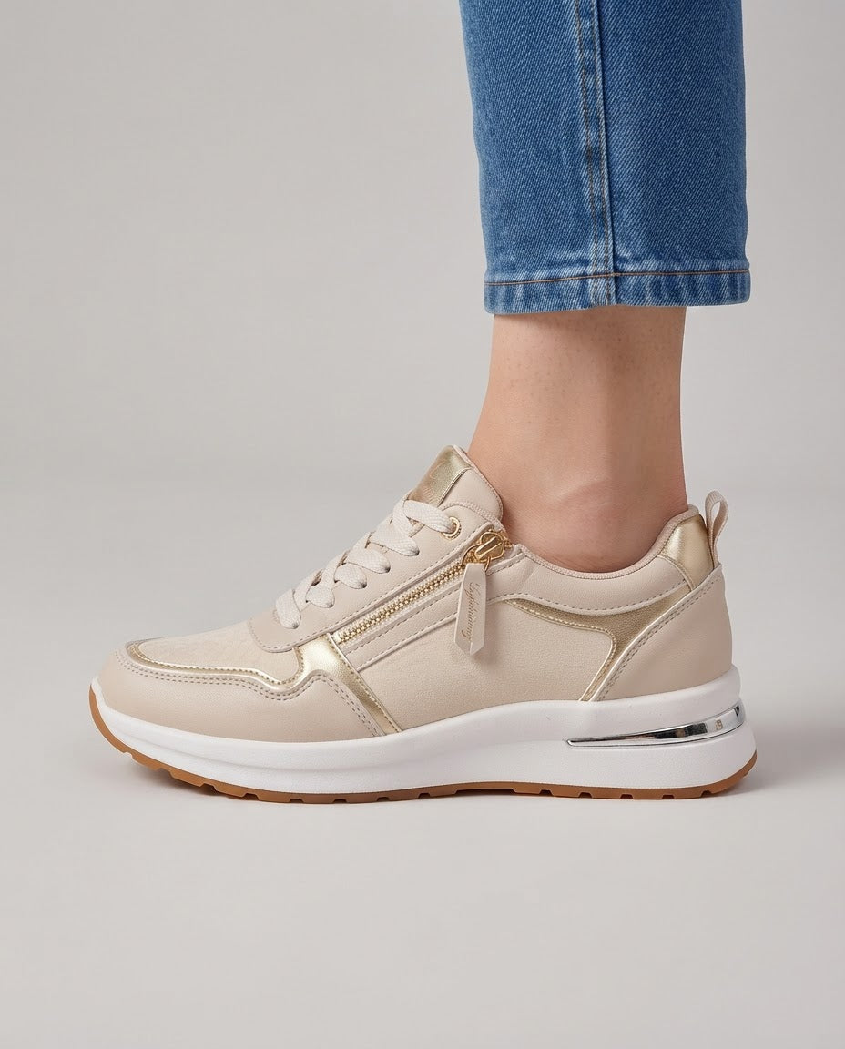 Zapatillas cómodas con cremallera y detalles metalizados