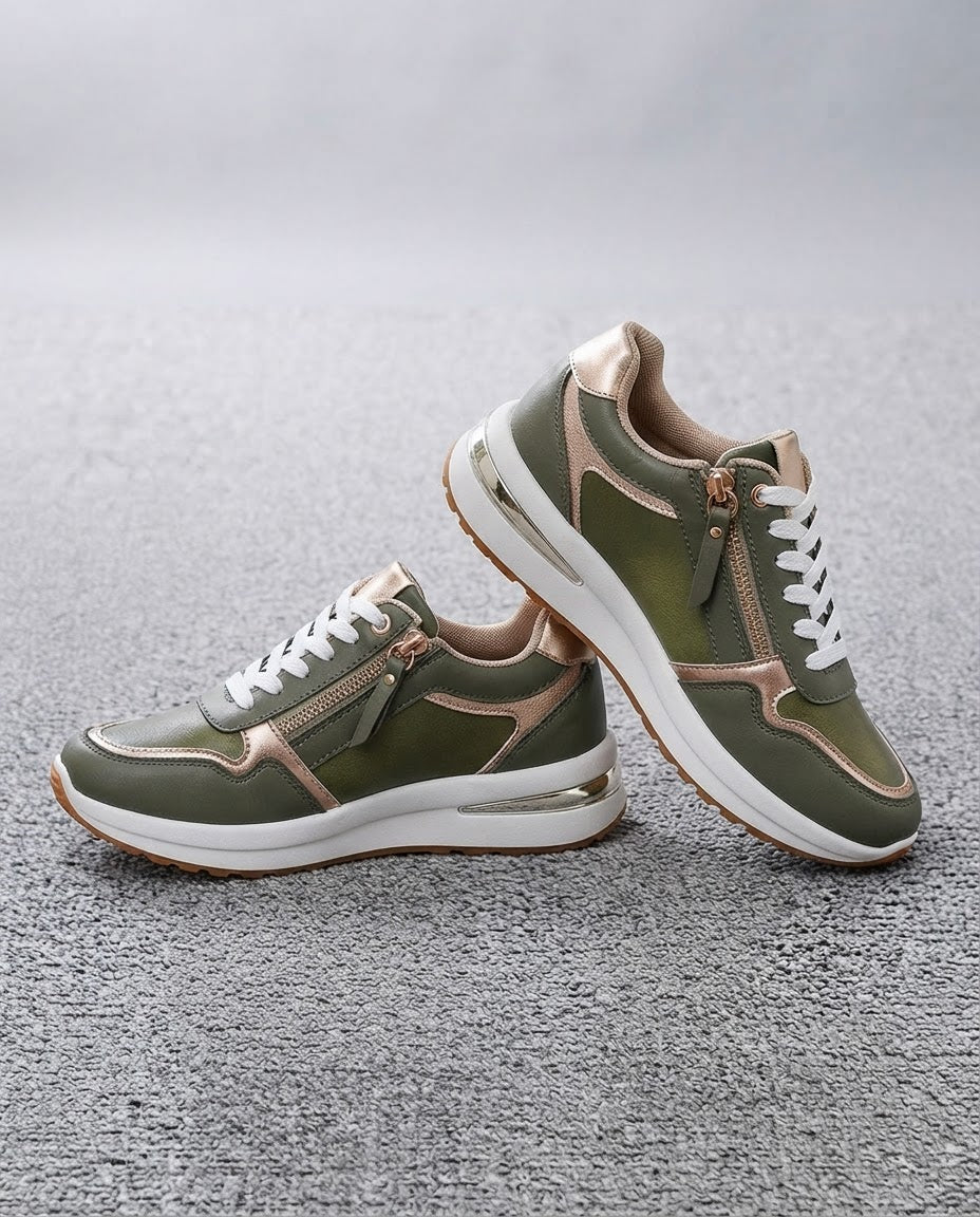Zapatillas cómodas con cremallera y detalles metalizados
