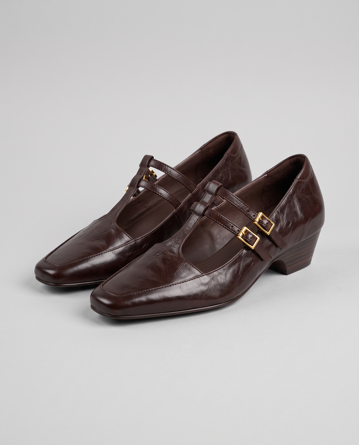 Zapato Ravenna — Pulsera en T con Hebillas y Tacón Bajo