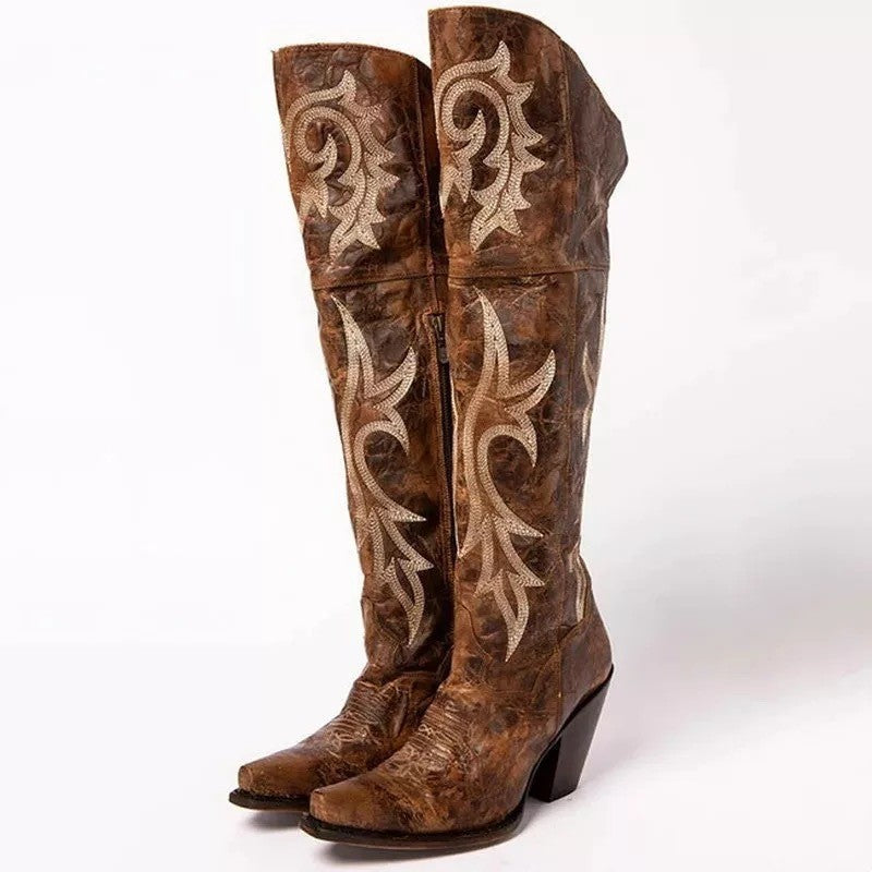 Botas altas con patrón retro, tacón grueso y tacón alto