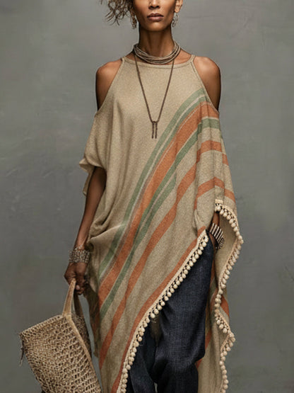 El vestido caqui con flecos y hombros descubiertos