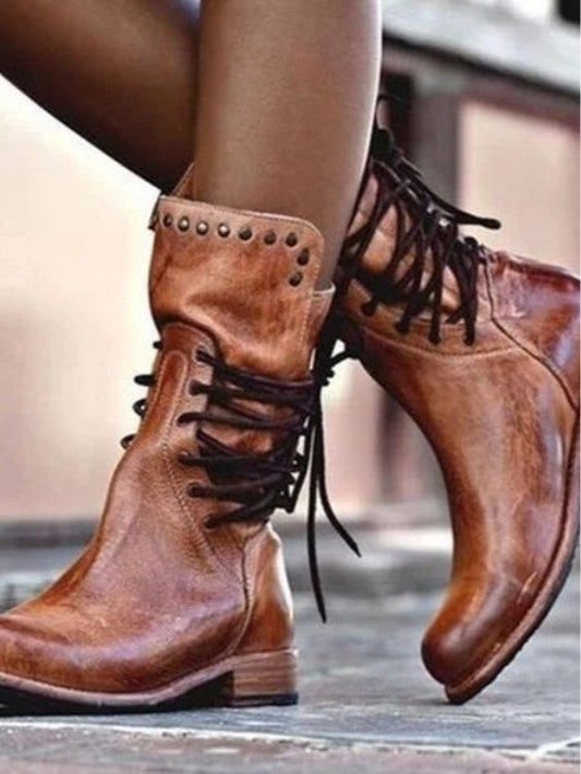 Botas de media caña con cordones y remaches estilo británico retro