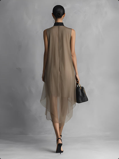 El vestido drapeado con lazo caqui