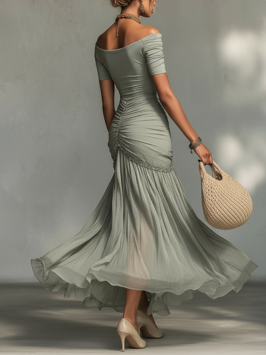 Vestido maxi gris de tela elástica y gasa