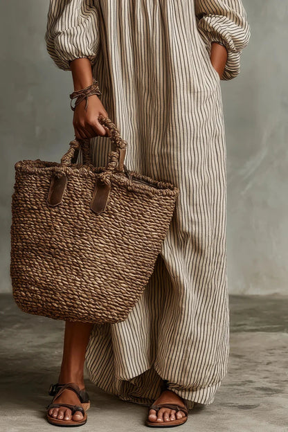 Vestido largo beige a rayas con escote off-shoulder de mezcla de lino