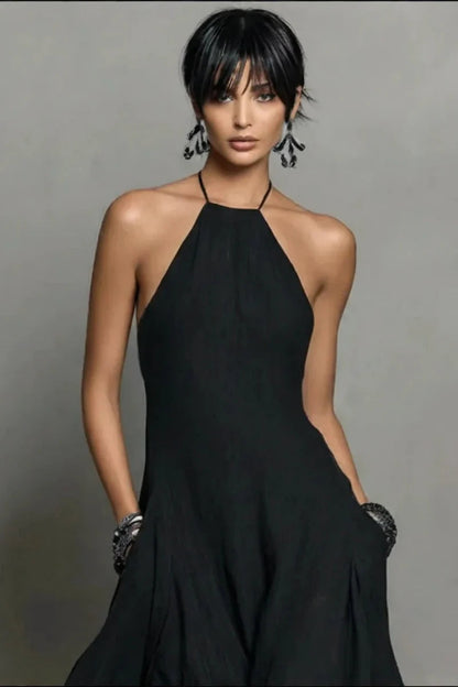 Vestido largo sin espalda de mezcla de lino negro con cuello halter