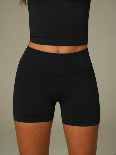Conjunto deportivo negro