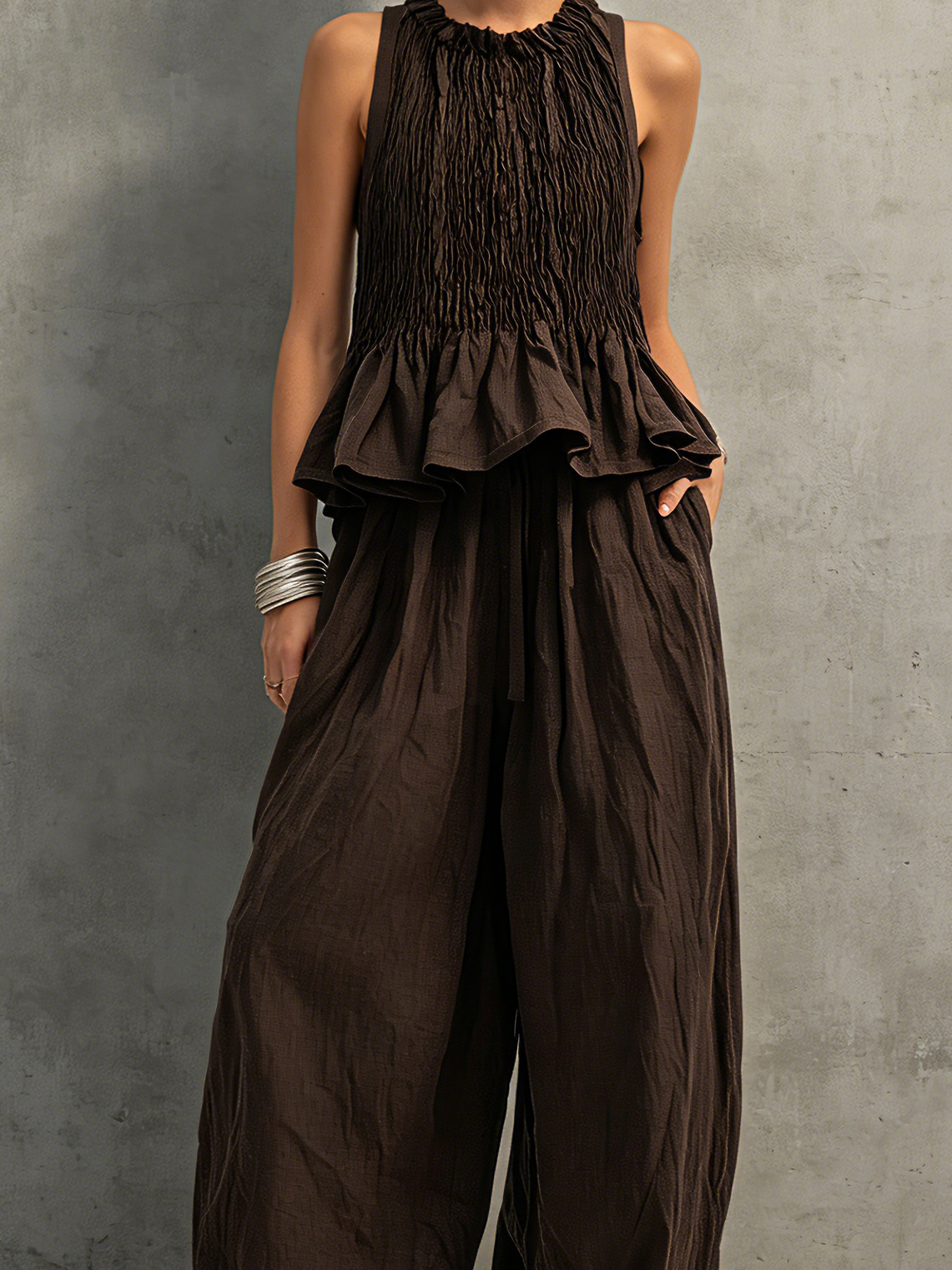 Conjunto de blusa sin mangas y pantalones de algodón y lino marrón oscuro