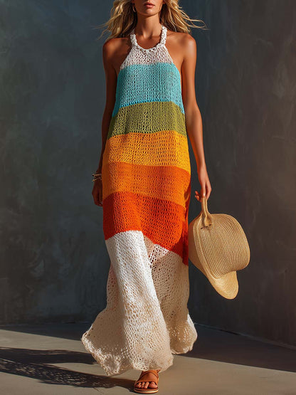 Vestido largo colorido de rayas con cuello halter