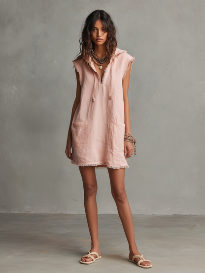 Vestido corto con capucha de mezcla de lino