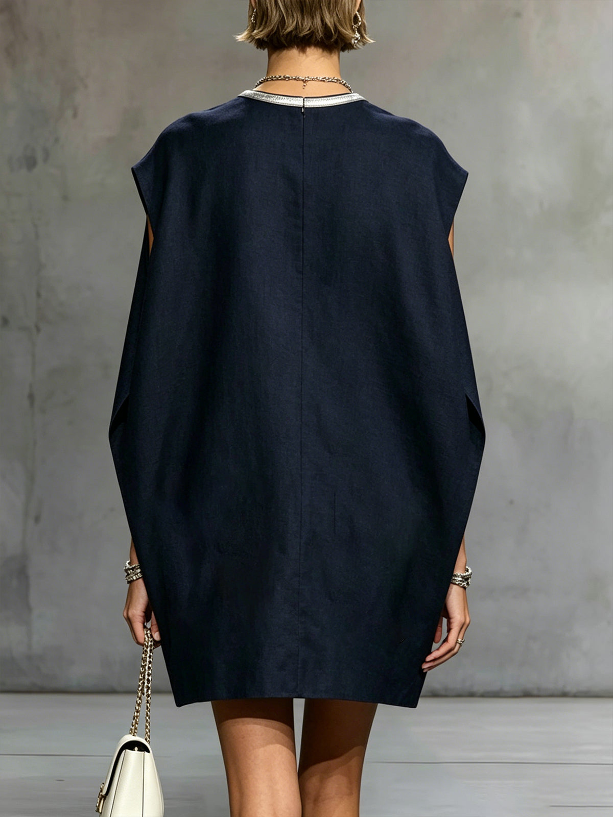 Vestido mini sin mangas azul marino con bolsillos parche en contraste
