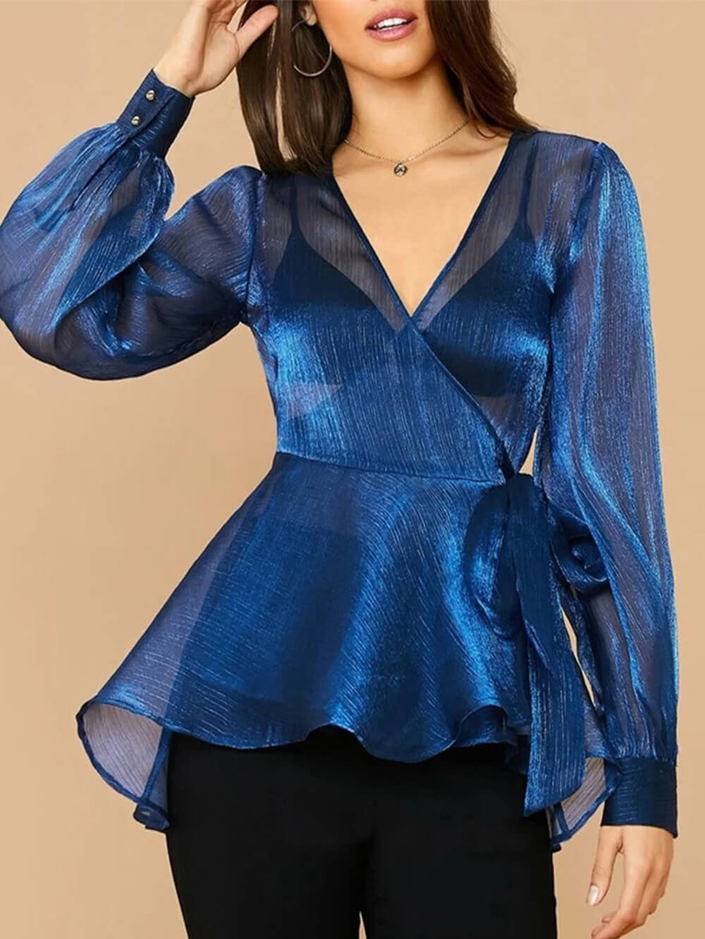 Top de tul transparente con volantes