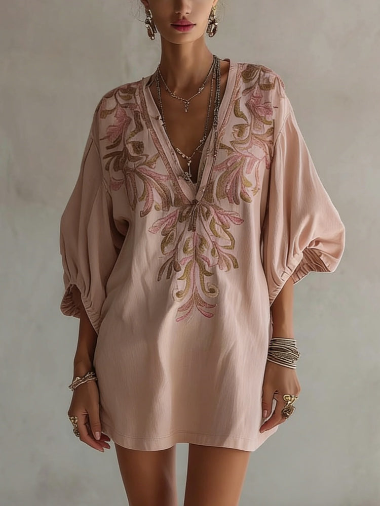 Vestido corto de lino bordado