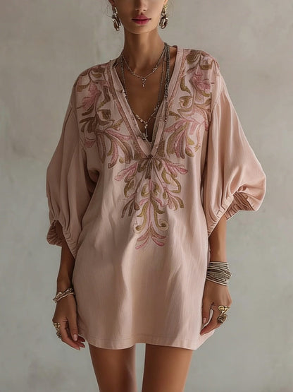 Vestido corto de lino bordado