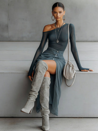 Conjunto asimétrico gris transparente con recortes