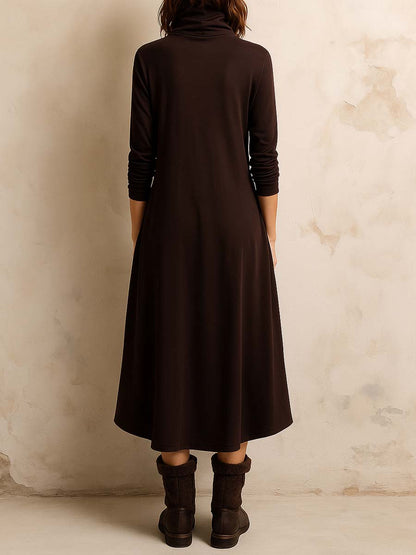 Vestido midi de inspiración bohemia con tapeta lateral de botones