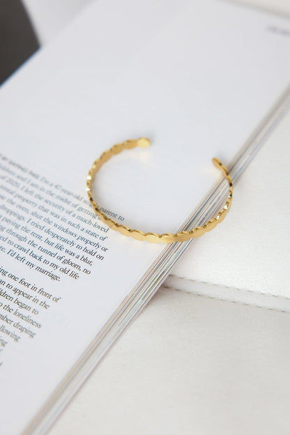 Pulsera Afrodita chapada en oro de 18k oro