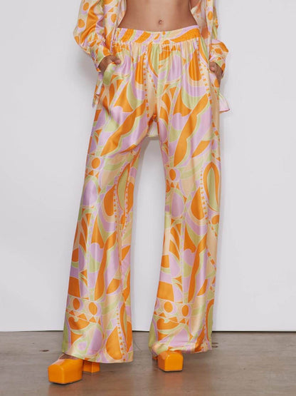 Conjunto de pantalones con bolsillo elástico y cintura suelta con estampado clásico