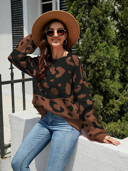 Suéter de punto con cuello redondo y estampado de leopardo elegante