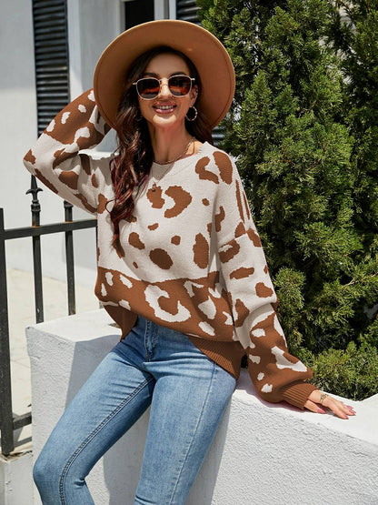 Suéter de punto con cuello redondo y estampado de leopardo elegante