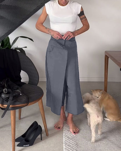 Pantalón casual liso de color único con corte asimétrico