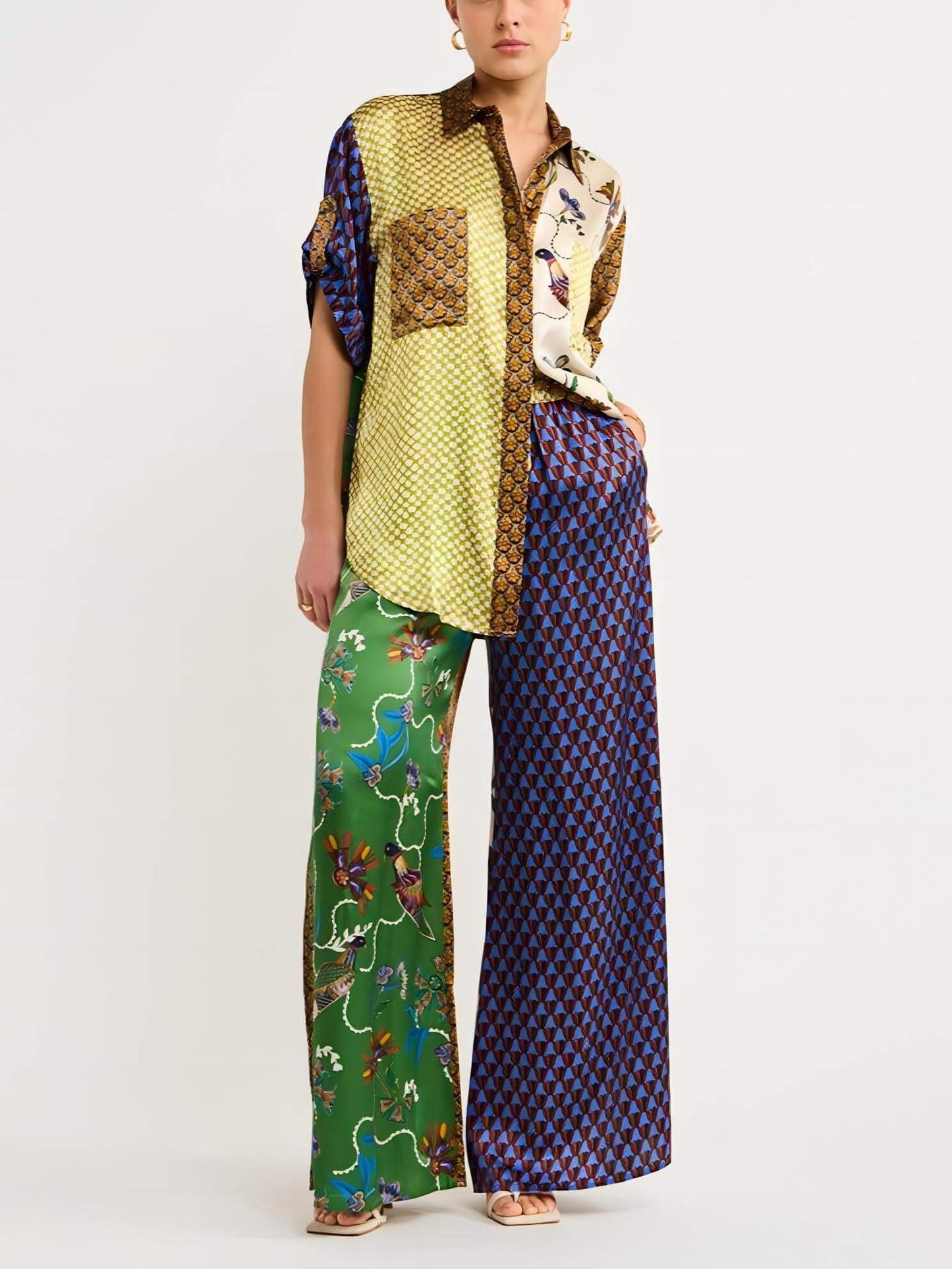 Conjunto de pantalones de pierna ancha sueltos con estampado folk especial