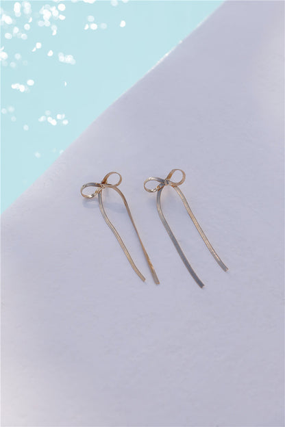 Pendientes De Lazo Bille Chapados En Oro De 14k En Oro