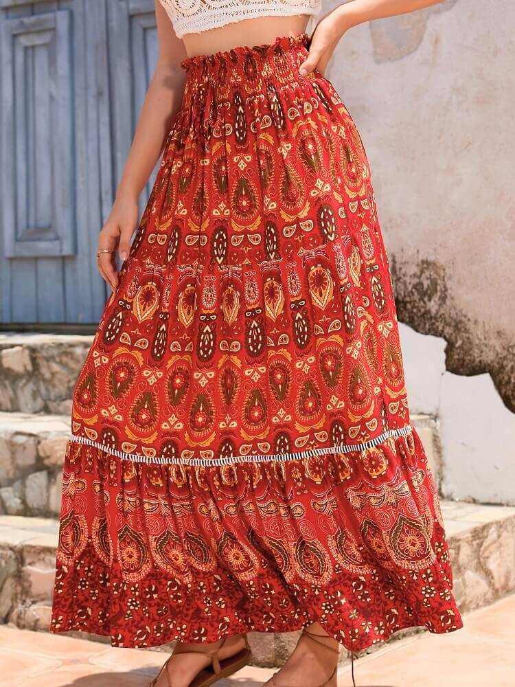 Falda bohemia fruncida de cintura alta en rojo