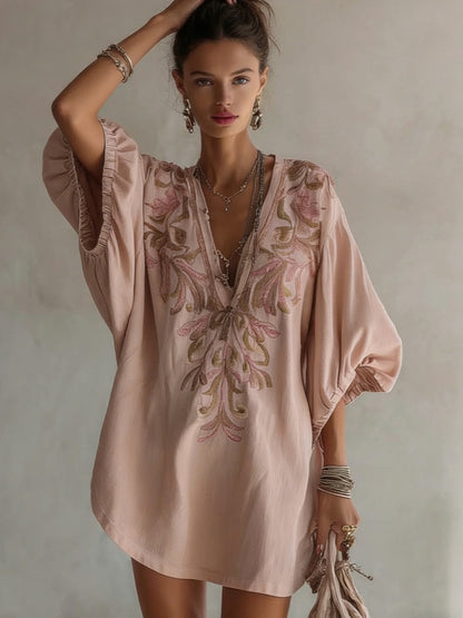 Vestido corto de lino bordado