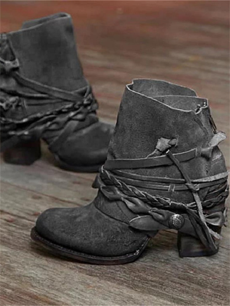 Botas vintage de tobillo con cordones trenzados
