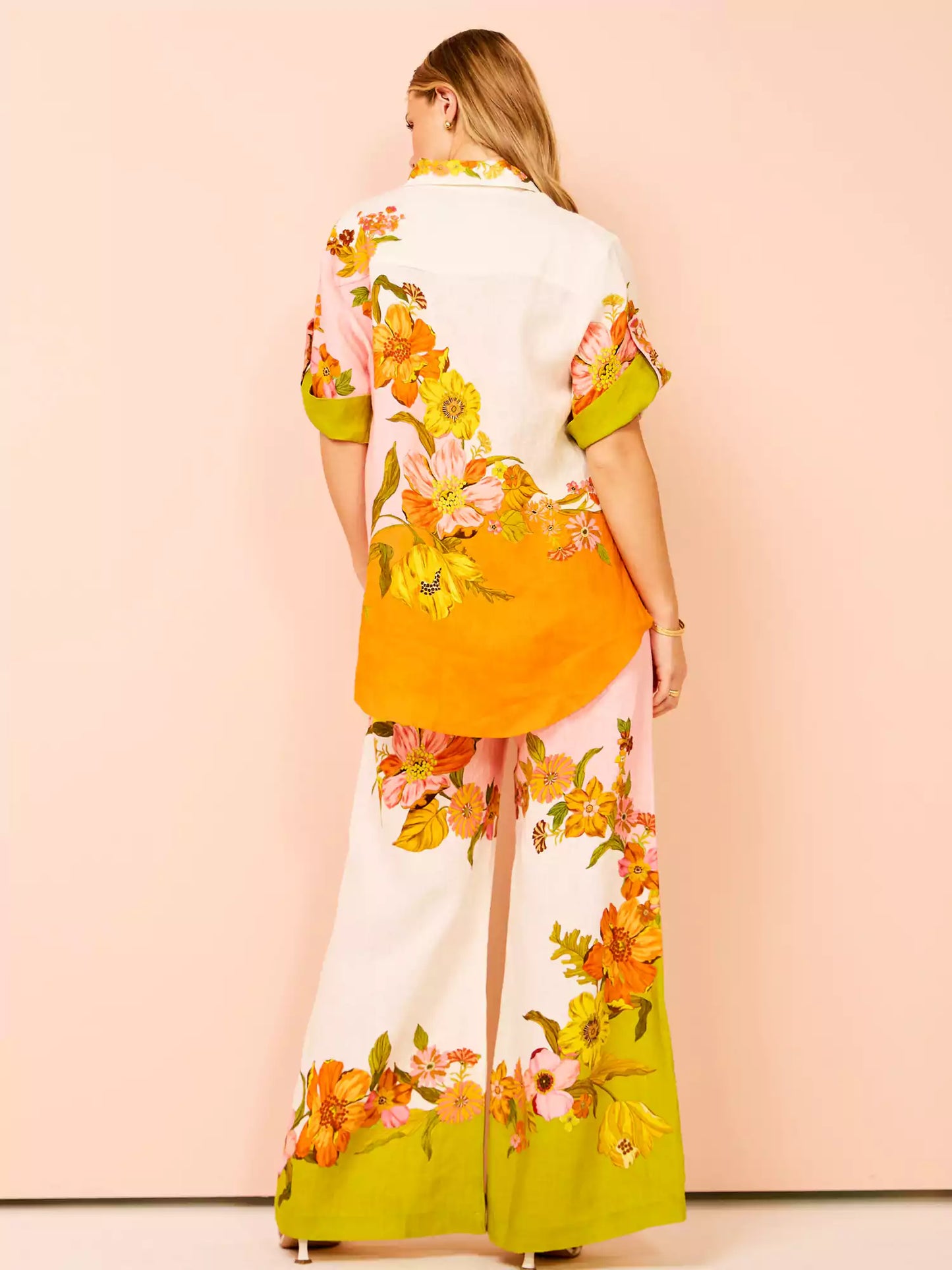 Conjunto de pantalones anchos con bolsillos y cintura elástica con estampado único