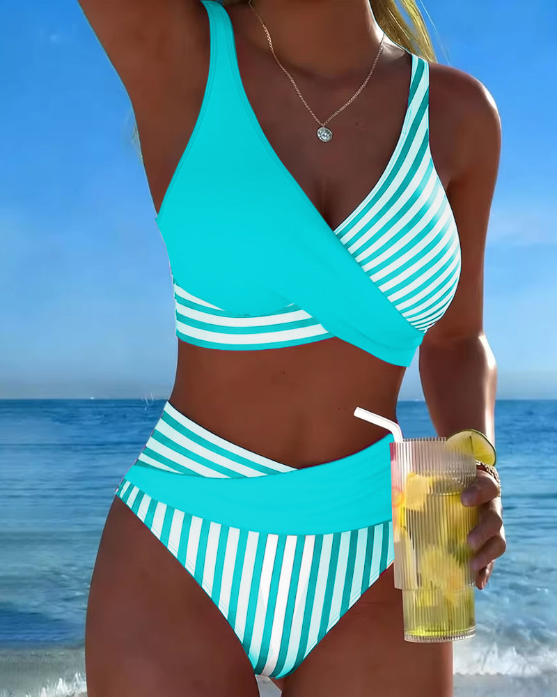 Bikini con tiras cruzadas – estampado