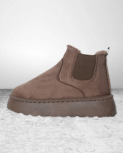 Botas de nieve de color uniforme con suela gruesa y robusta – calor, tracción y estilo en la nieve