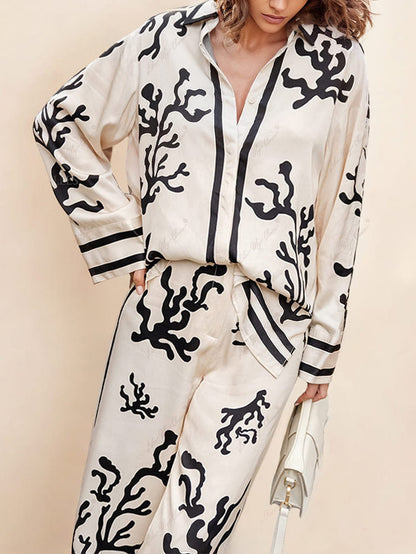 Conjunto de pantalones estampados con silueta de pierna ancha
