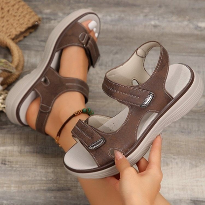 Sandalias cómodas y ajustables Sophie