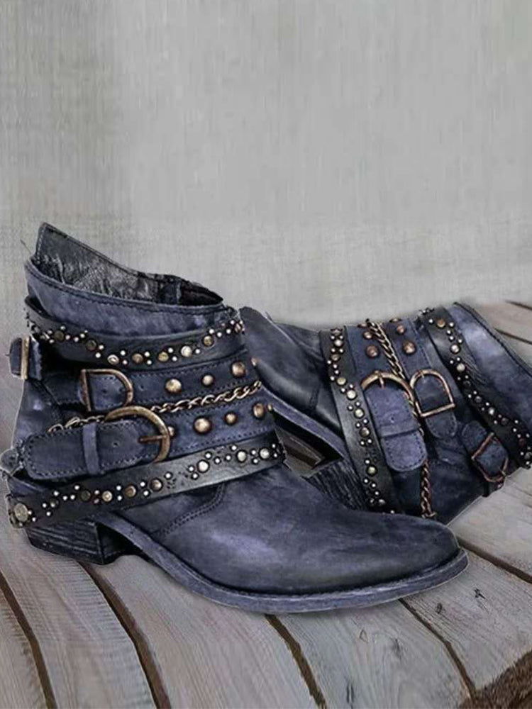 Botas de tobillo vintage lavadas con hebillas tachonadas