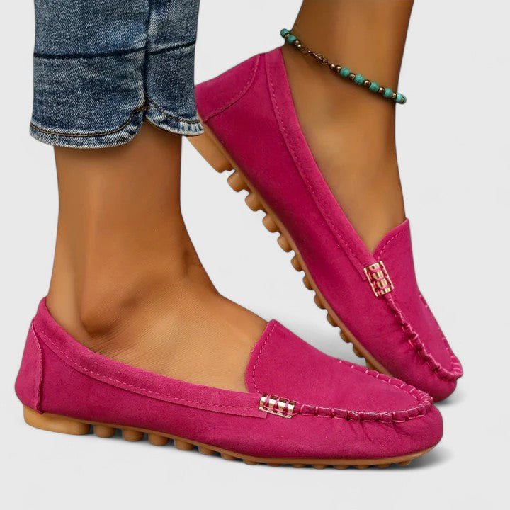 Elena | Mocasín turquesa con costuras decorativas