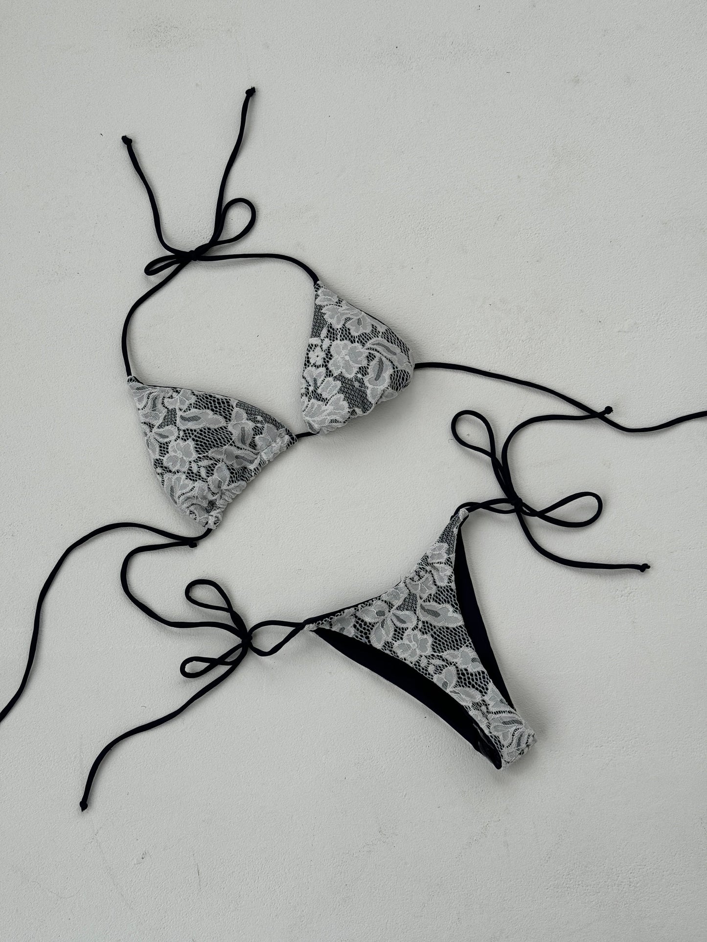 Bikini de flores - Amanda