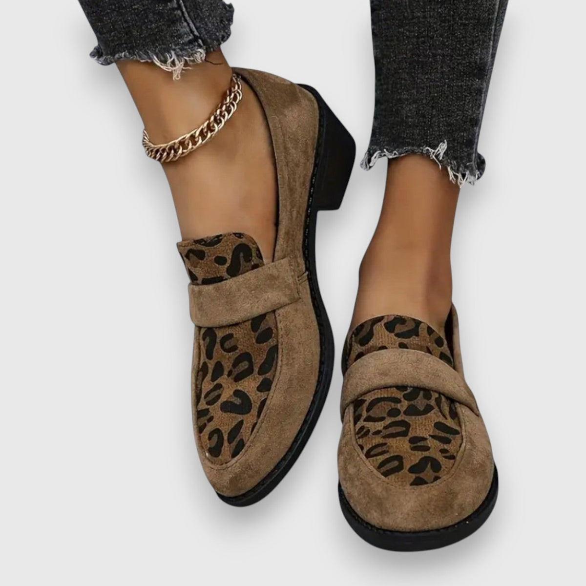 Consuelo | Mocasín marrón con estampado animal