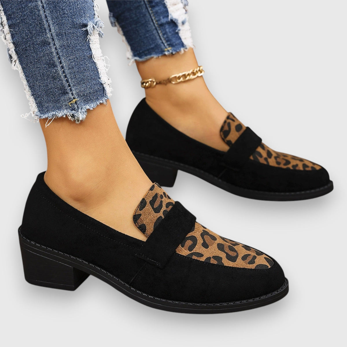 Consuelo | Mocasín marrón con estampado animal