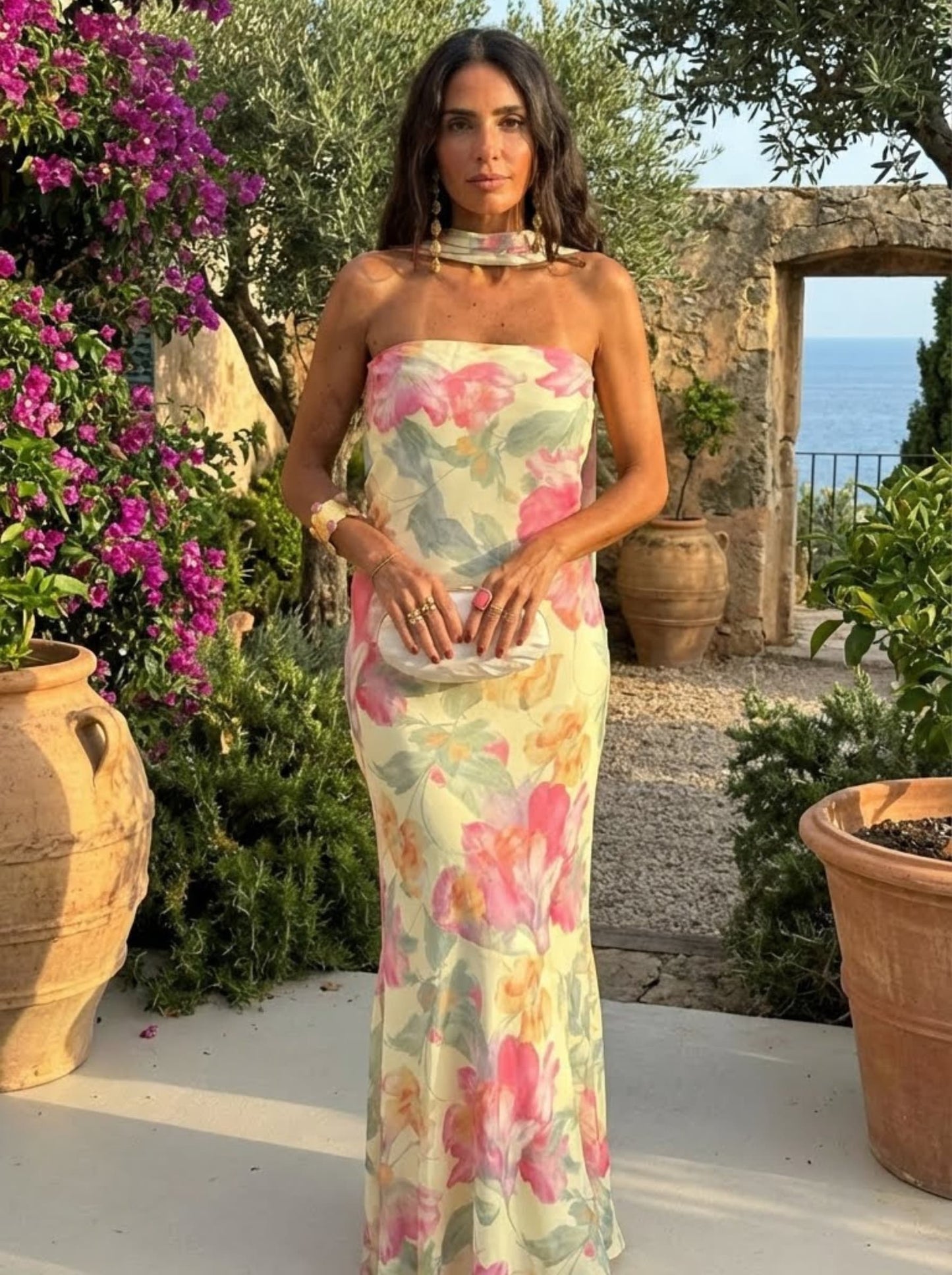 Vestido Largo Sin Tirantes con Estampado Floral en Acuarela